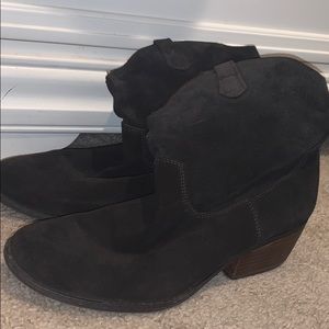 Charcoal colored boots! NEVER WORN!